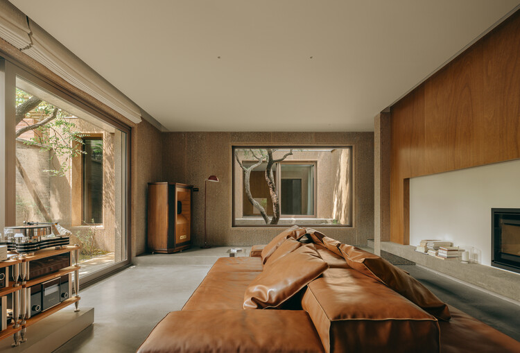 House M  / Atelier About Architecture - Image 8 of 57