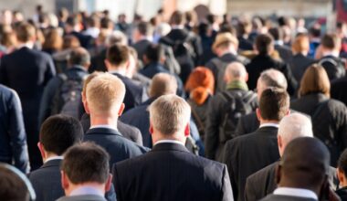 Commuters crossing crowded London Bridge
