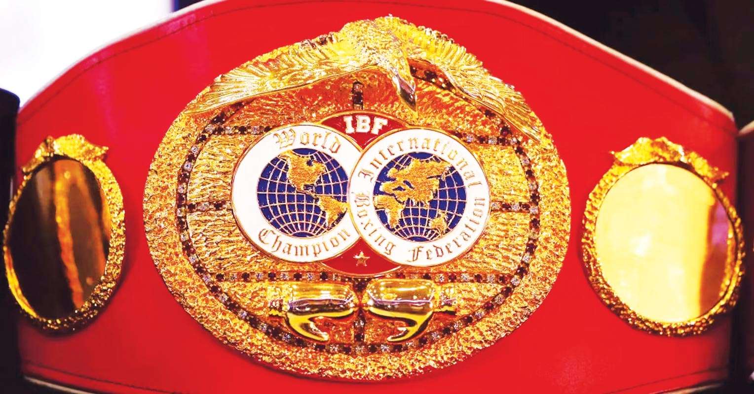 World Champion With 90% KO Ratio Vacates World Titles To Move Up Division: “Unbeatable Now”