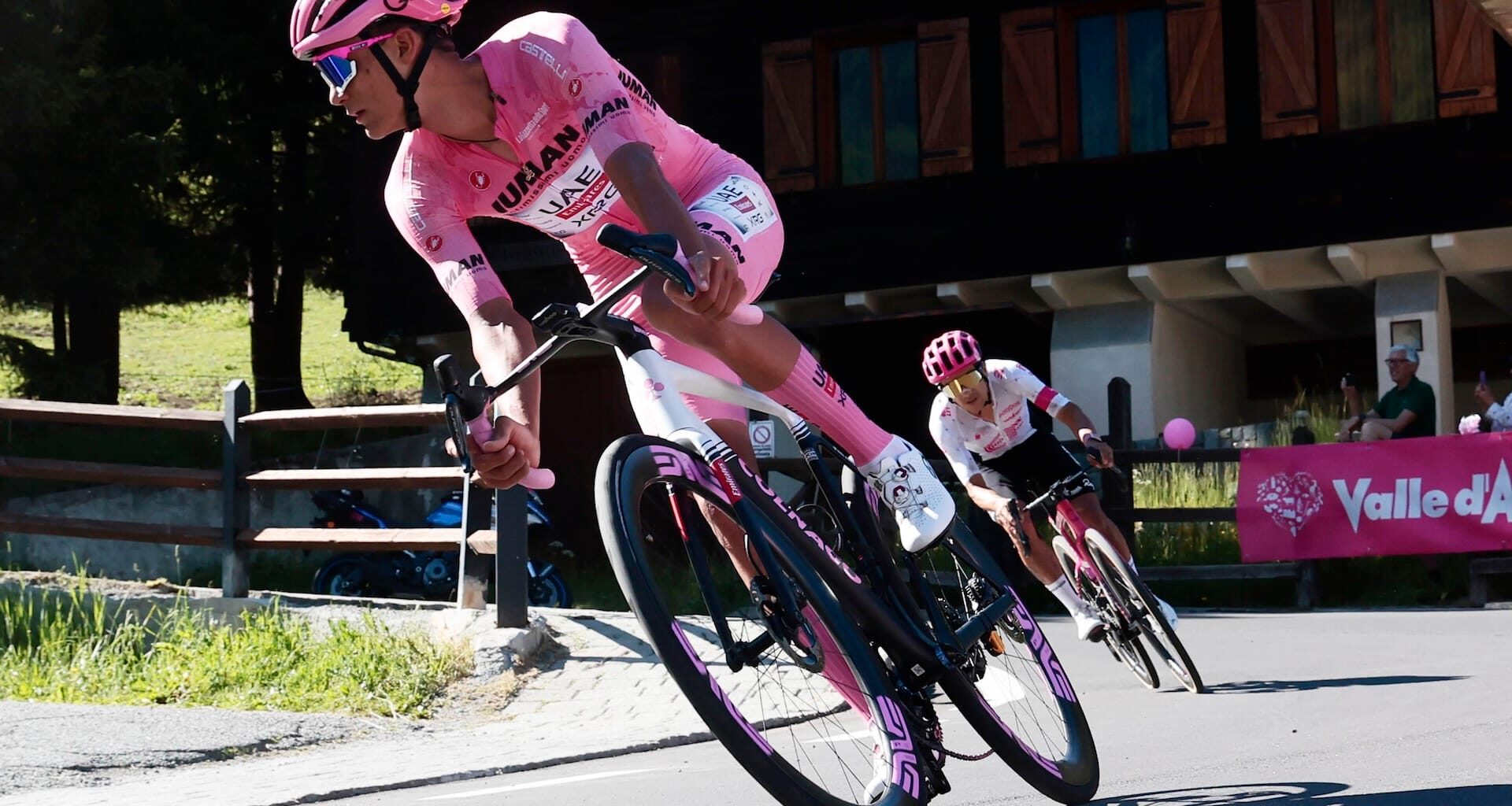 Del Toro does not think he did 'anything wrong' but UAE brass rues Giro missteps