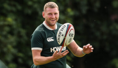 Finn Russell warming up for the British & Irish Lions. (INPHO/Billy Stickland)