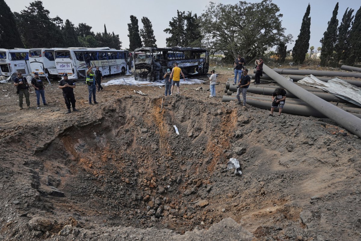 iran missile crater
