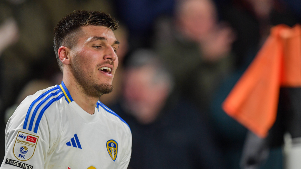 Joel Piroe Leeds United