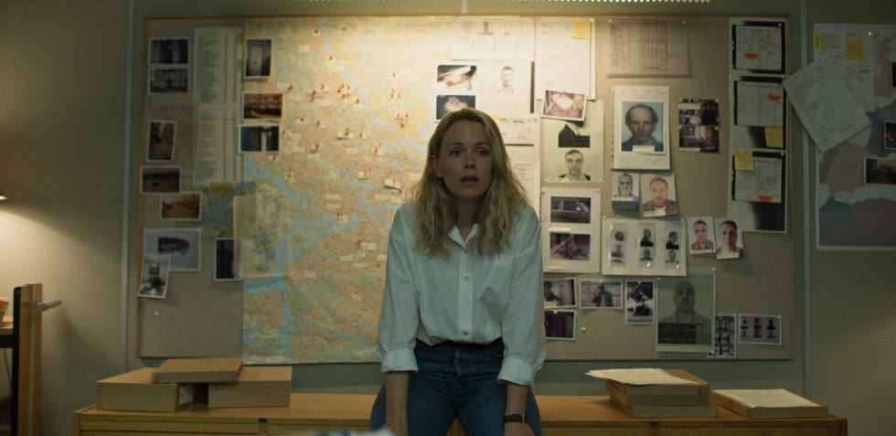 katia winter as gunn, mafia