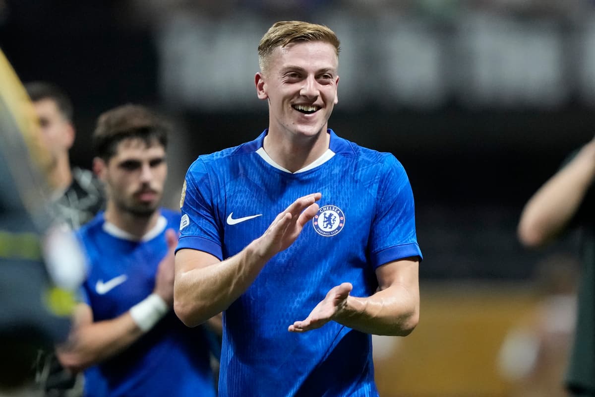 Chelsea: Enzo Maresca reacts to Liam Delap debut as Nicolas Jackson striker battle begins