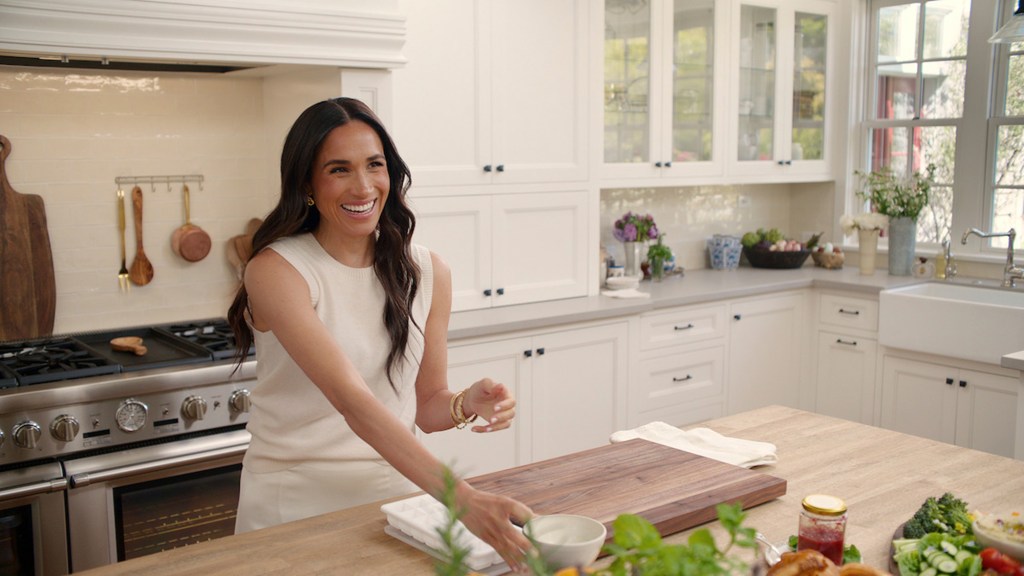 Meghan Markle in J. Crew