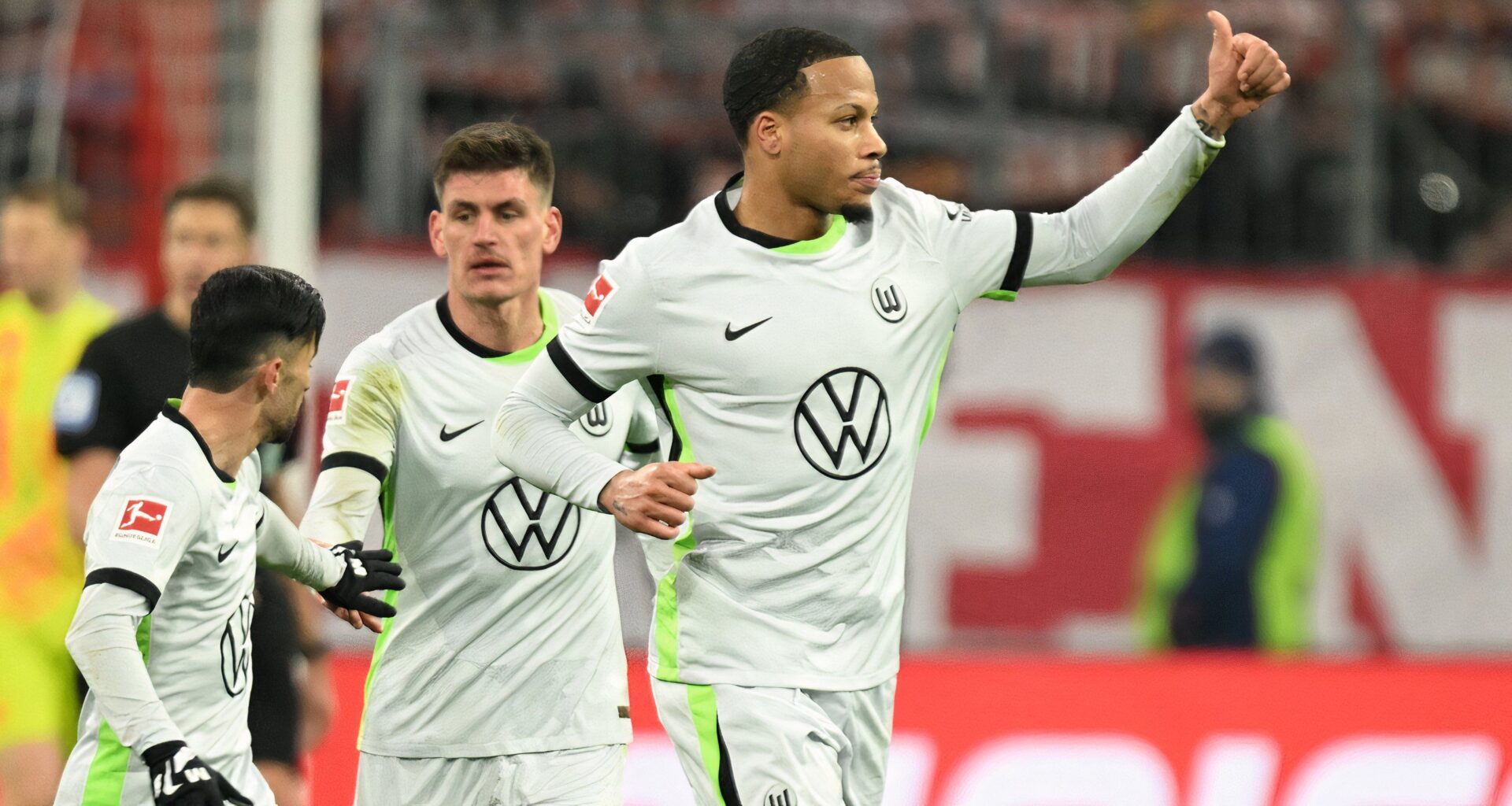 Leeds plotting move to sign £26m "monster"