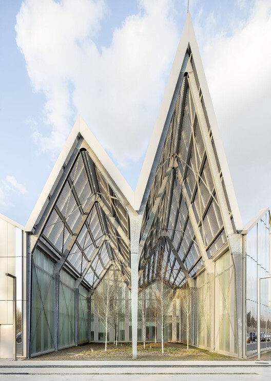 Maintenance and Storage Center T9 Tramway / Ferrier Marchetti Studio - Image 18 of 27