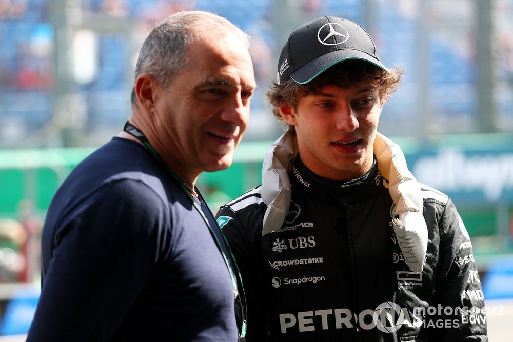 Marco Antonelli with Andrea Kimi, Mercedes 