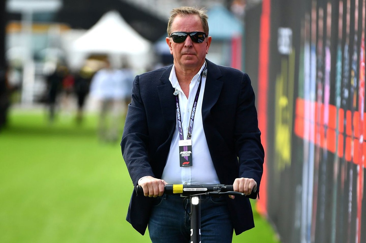 Jerry Bruckheimer brands Martin Brundle and David Croft as "heartbeat" of "F1" movie
