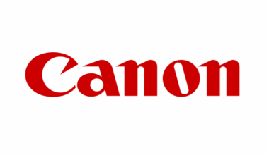 Canon makes its EOS VR SYSTEM compatible with "Apple Projected Media Profile" and "spatial photo" in an aim to expand the 3D VR market and strengthens collaboration with Apple