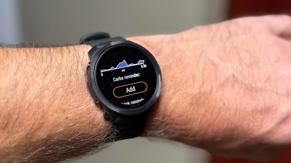 Finally, I found an OLED sports watch that looks good and won't break the bank
