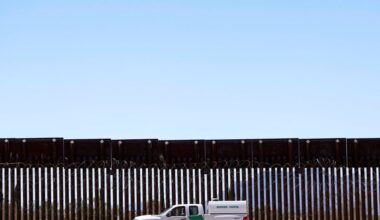 AI is fuelling a new wave of border vigilantism in the US | US-Mexico Border