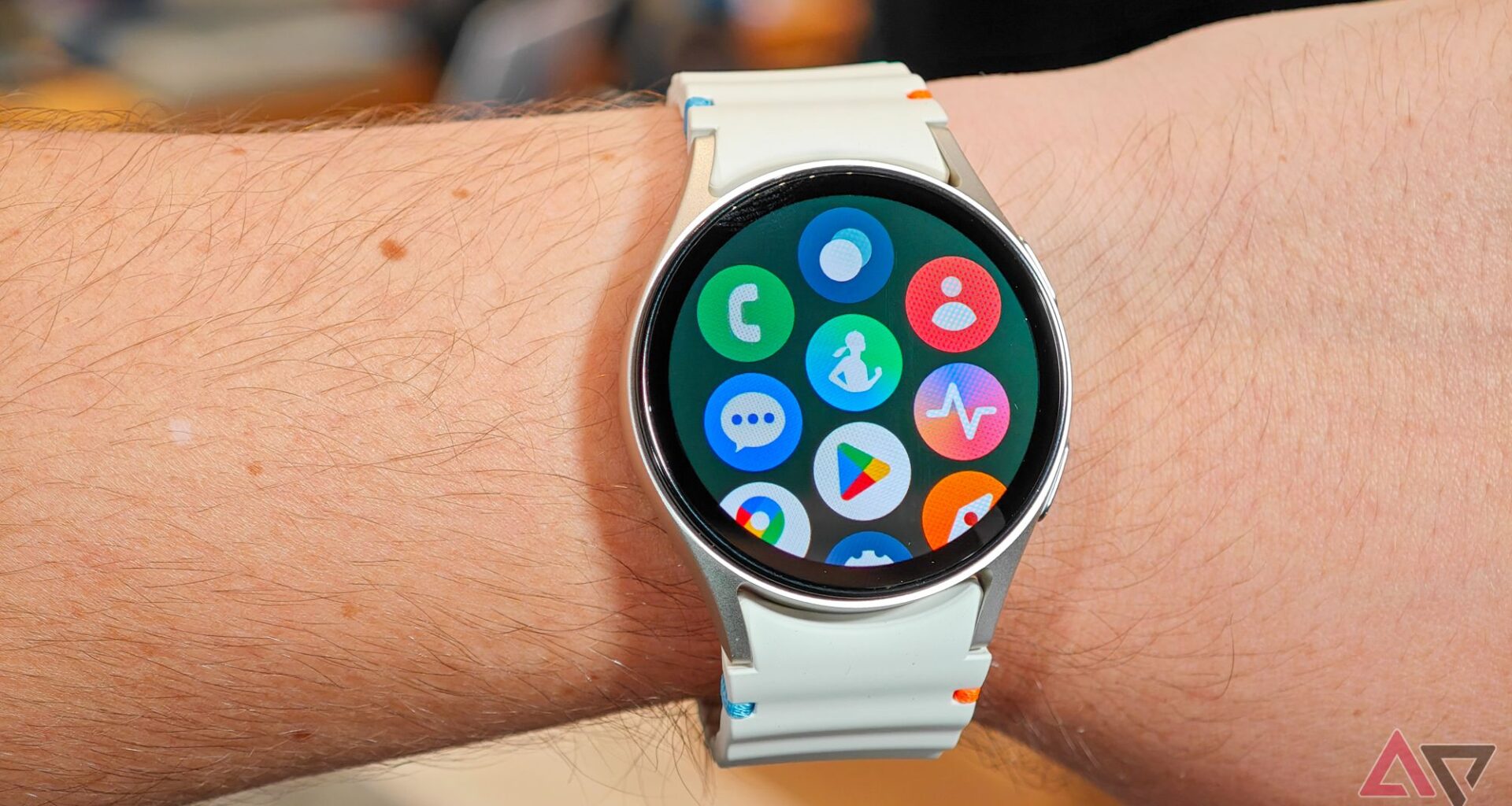 This sleeper hit Samsung Galaxy Watch feature is now available almost everywhere