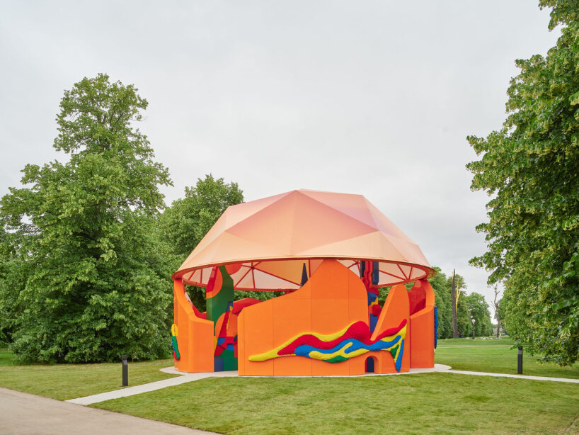 the walls present a series of tactile installations