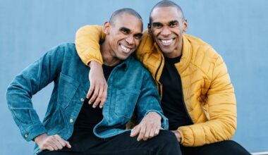 twins, different, health