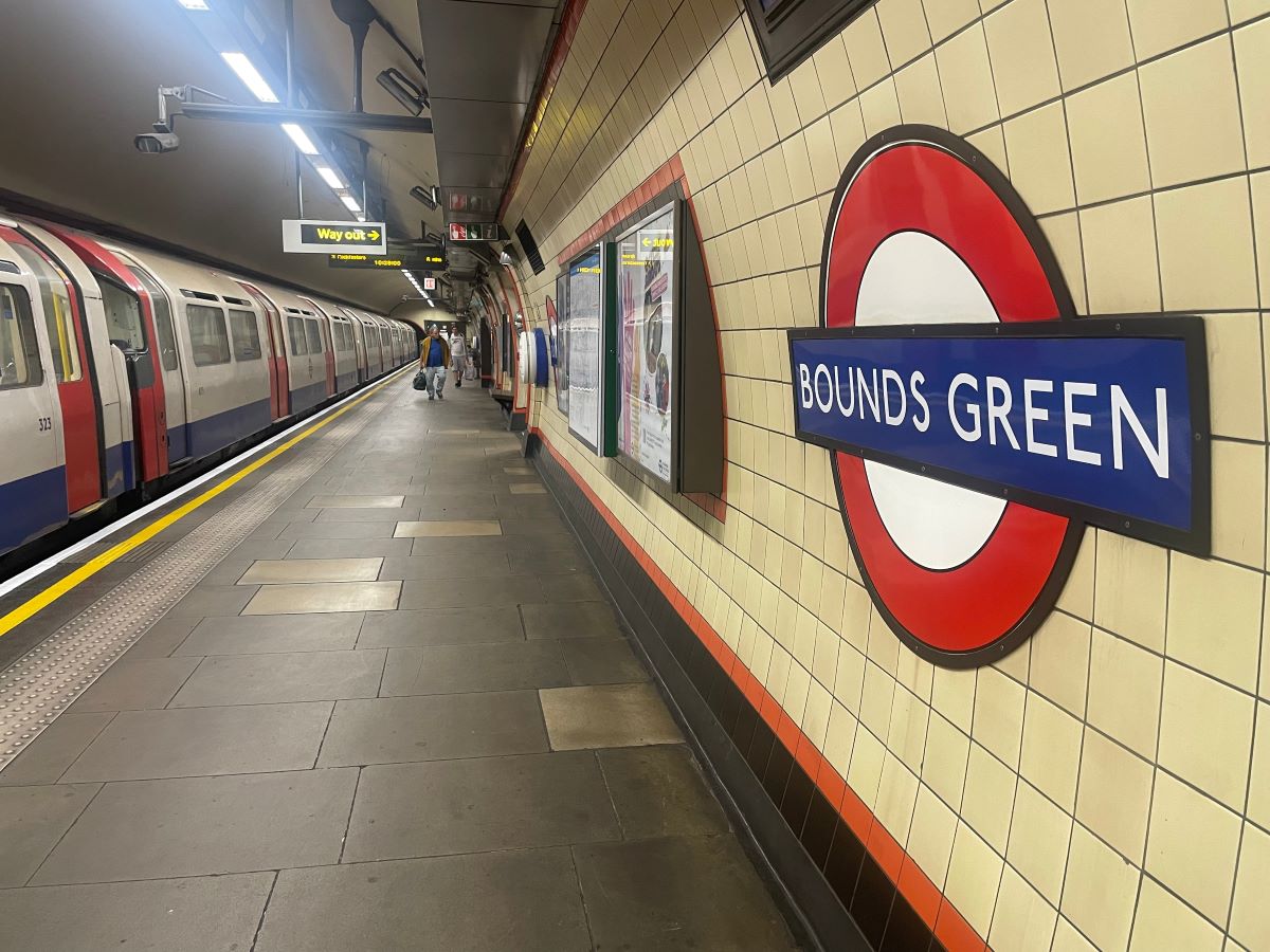 The Bound Green Tube station platform
