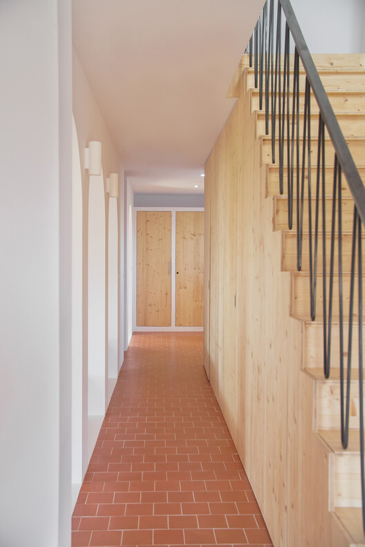 Tintoretto House Rehabilitation / Symbiose Interior Architecture & Design - Interior Photography, Wood, Stairs, Handrail