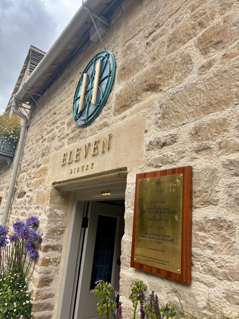 \u200bEntrance to Eleven Bibury