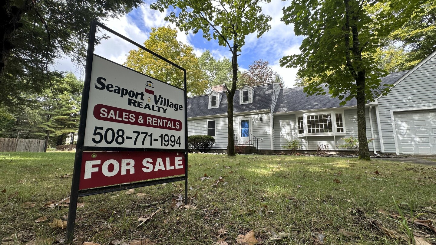 Increase in canceled home sales is another red flag for housing market