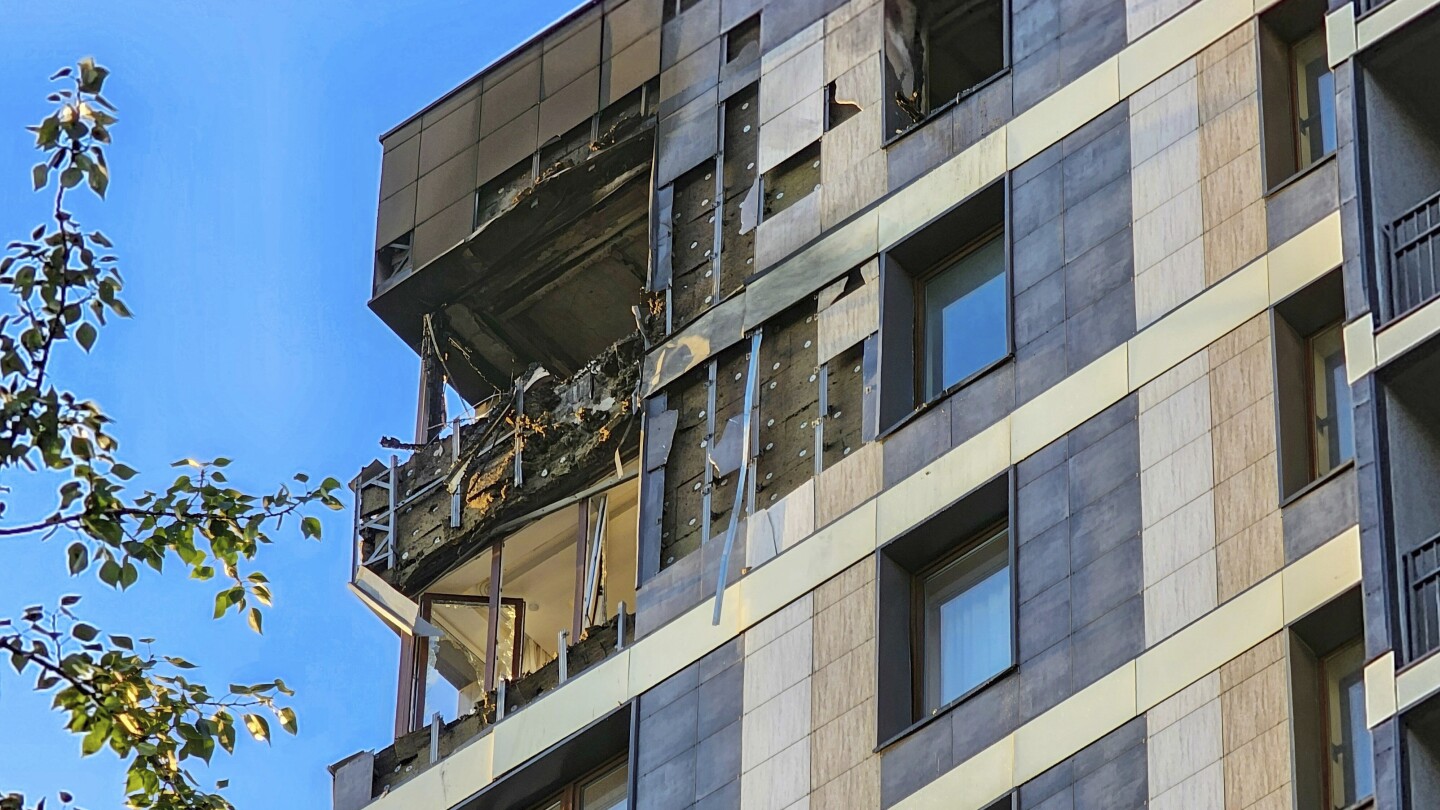 Russian attacks kill 26 civilians in Ukraine as Zelenskyy seeks more Western help