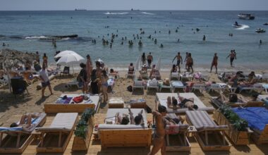 Lebanon aims to lure back wealthy Gulf tourists to jumpstart its war-torn economy
