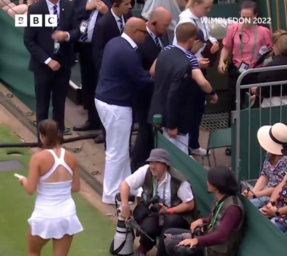 Burrage and Tsurenko returned to play after the delay
