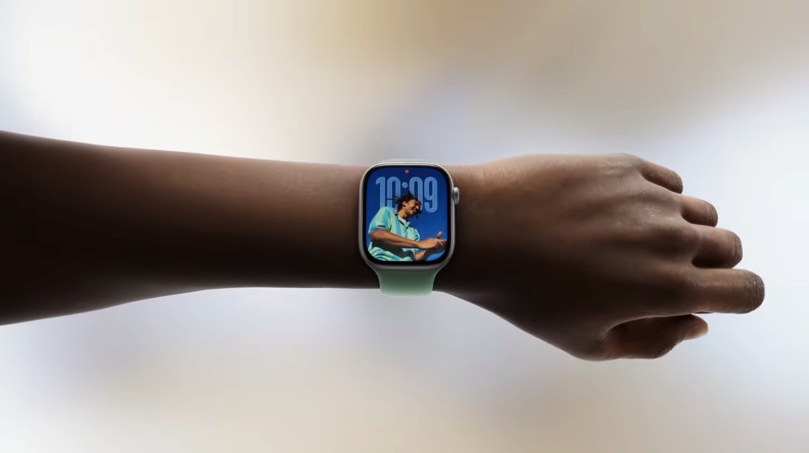 watchOS 26 beta 2 now available with Apple Intelligence features and more