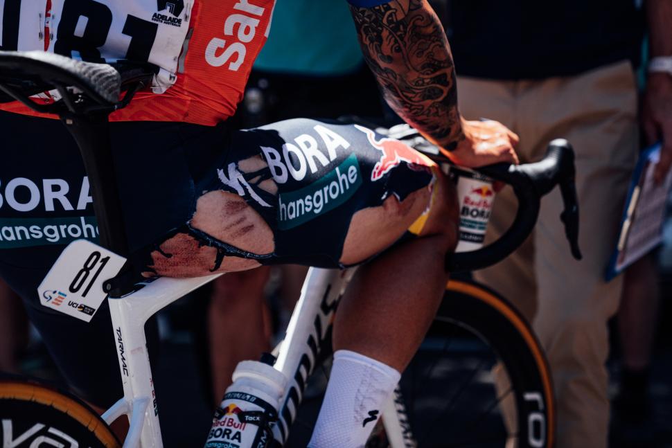 Sam Welsford wins stage two of the 2025 Tour Down Under after crashing (Zac Williams/SWpix.com)