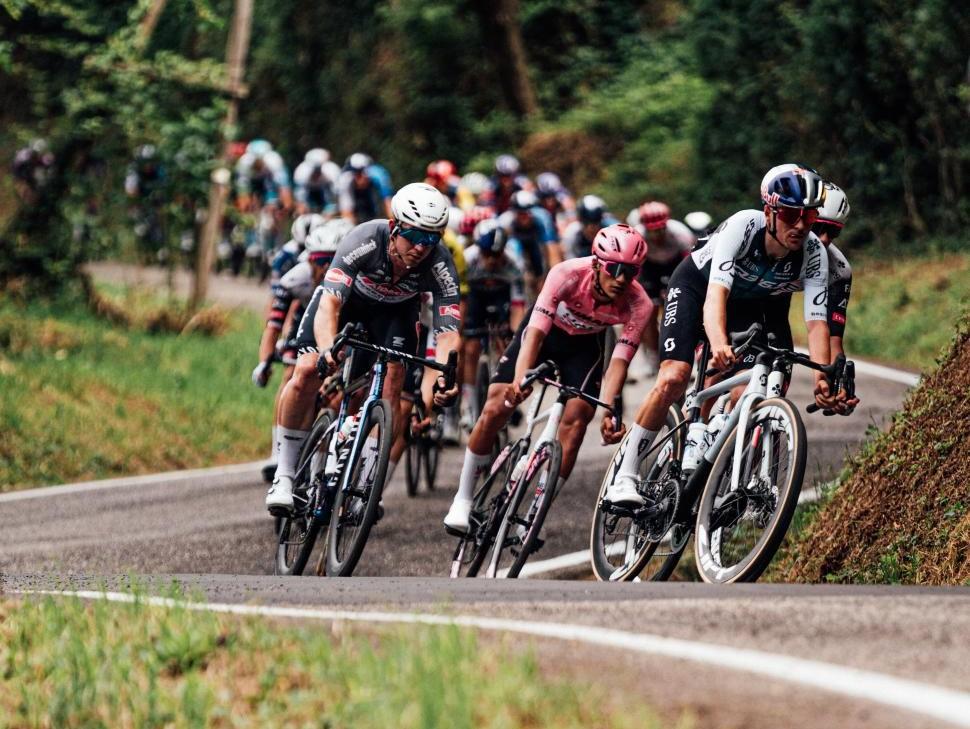 “Road racing is more dangerous than mountain biking,” says Tom Pidcock – as fans say “that’s common sense!”
