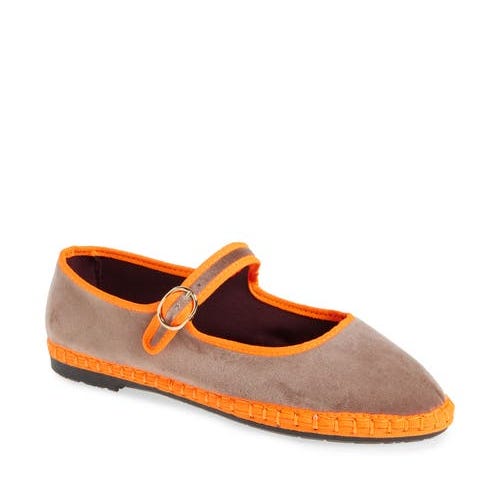 Cora Mary Jane Flat