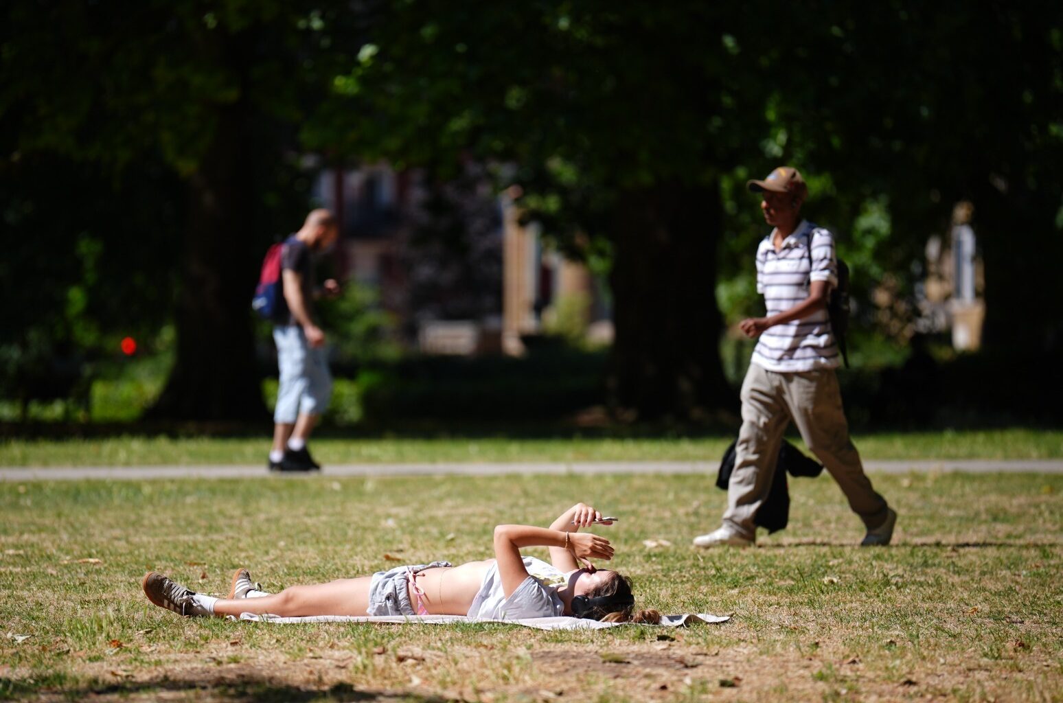 Scotland, Northern Ireland and Wales could have warmest day as heatwave peaks