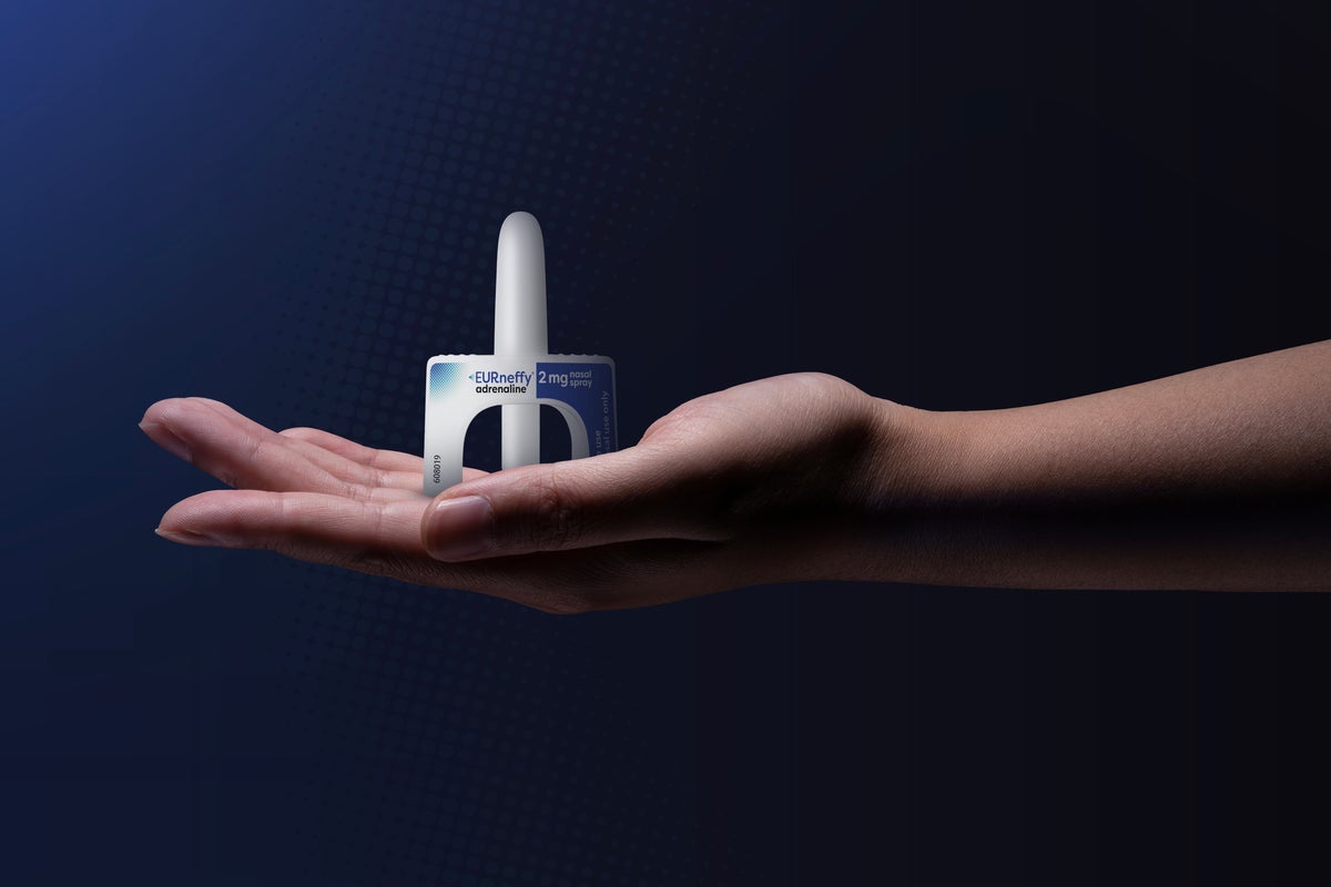 Life-saving nasal spray for anaphylaxis now available in UK