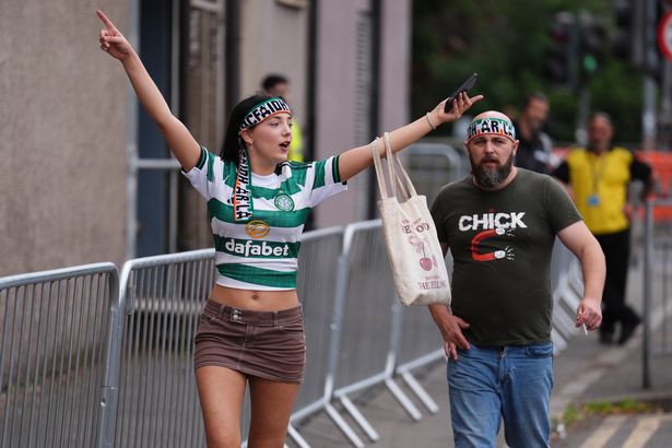 Many fans wore Celtic shirts to the gig
