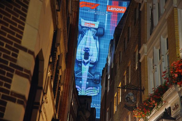 The large projection covered over 4000 meters 