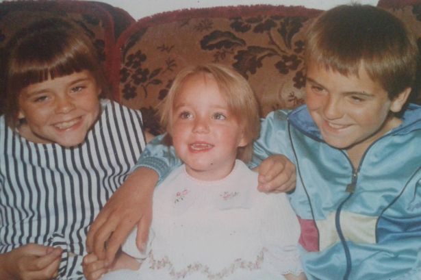 Leslie Woodward as a child with his younger sisters, Louise and Lindsay