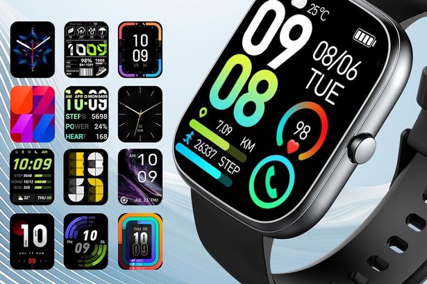 The watch face can be customised.