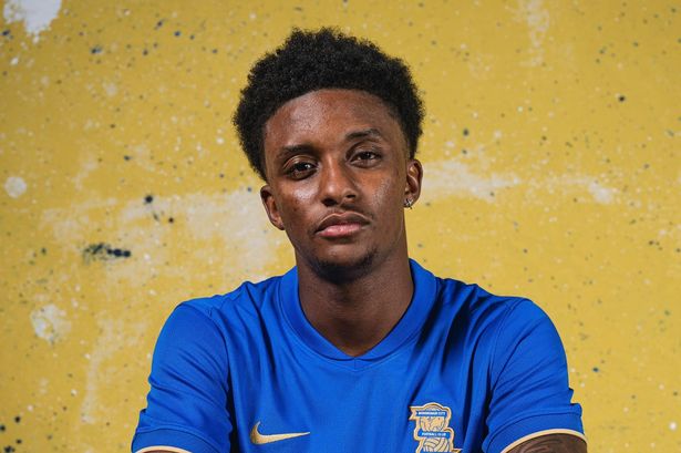 Birmingham City signing Demarai Gray