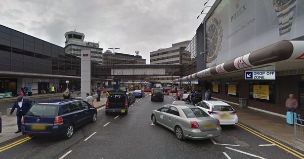 Manchester Airport Terminal 3 drop off car park