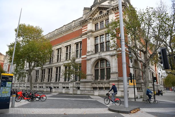 Victoria & Albert Museum, London