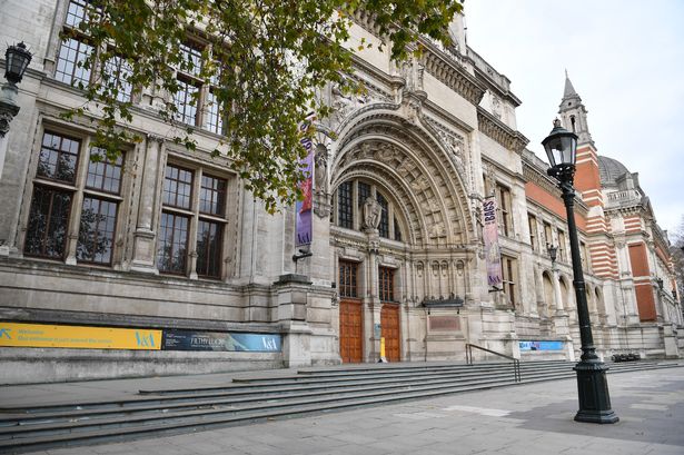 Victoria & Albert Museum, London 