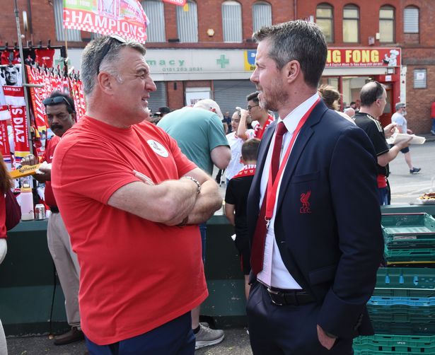 Fans Supporting Foodbanks co-founder, Ian Byrne MP with Liverpool FC CEO Billy Hogan (Photo: Chris Neill Daily Mirror)
