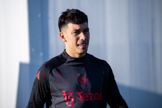 Lisandro Martinez.