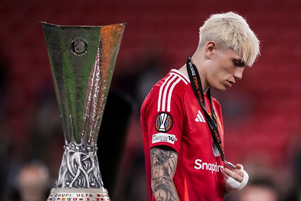 ESTADIO SAN MAMES, BILBAO, SPAIN - 2025/05/21: Alejandro Garnacho of Manchester United FC looks dejected next to the trophy during the award ceremony following the UEFA Europa League final football match between Tottenham Hotspur FC and Manchester United FC. Tottenham Hotspur FC won 1-0 over Manchester United FC. (Photo by Nicolò Campo/LightRocket via Getty Images)