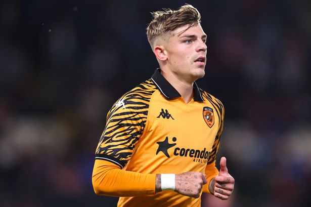  Brandon Williams in action for Hull City against Sunderland 