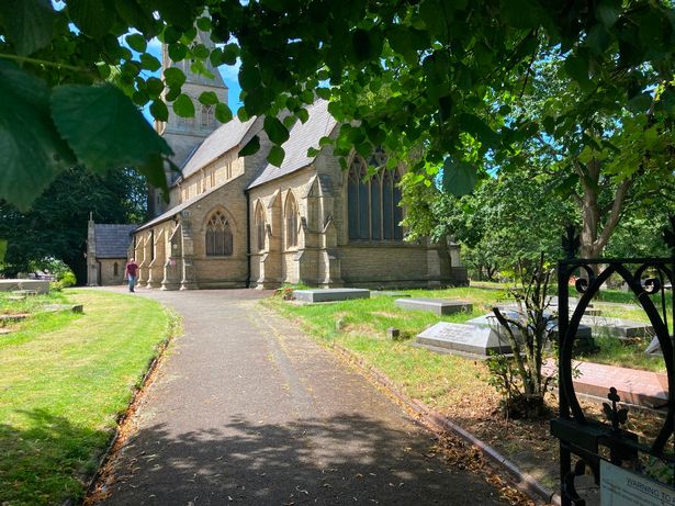 Hyde Chapel in Gee Cross