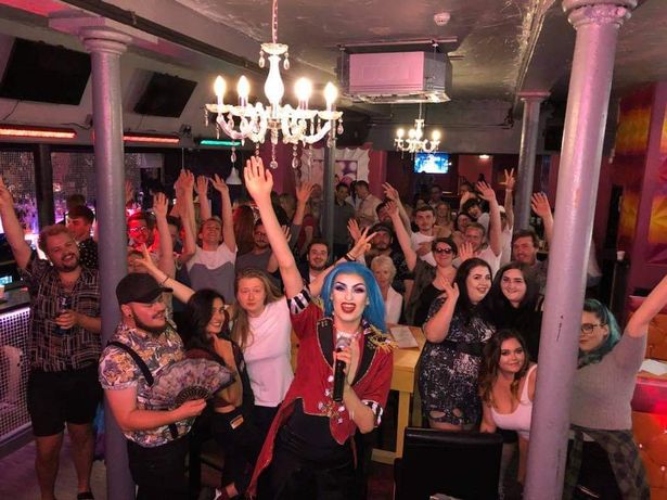 The venue had an in-house show team featuring Krissy Friday, Azzuro Penderghast (pictured) and Violet Period-Pain.