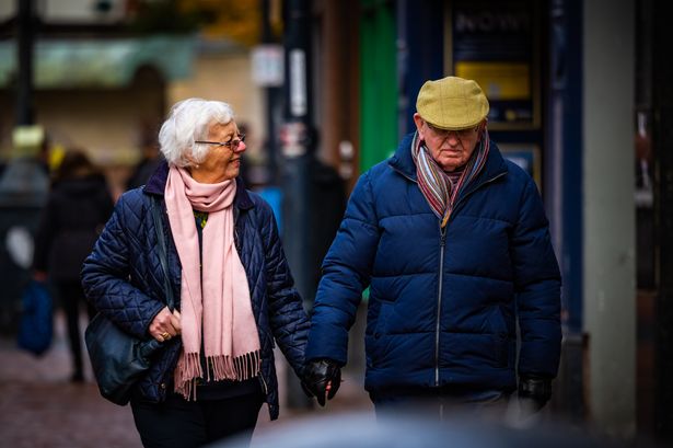 Christmas shoppers in Corn Market Derby
