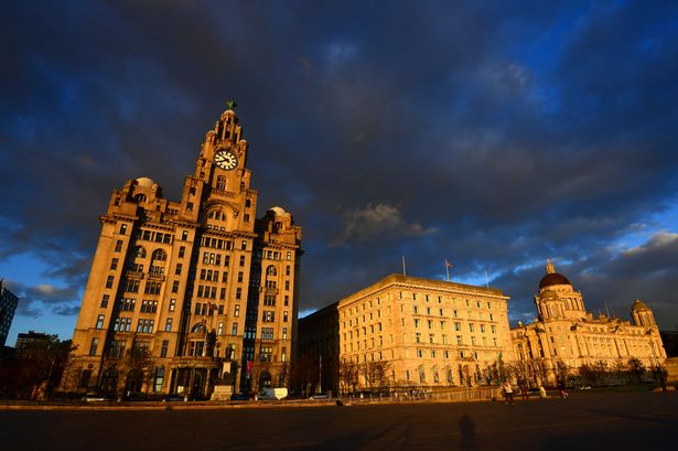 Golden hour on the Liverpool waterfront