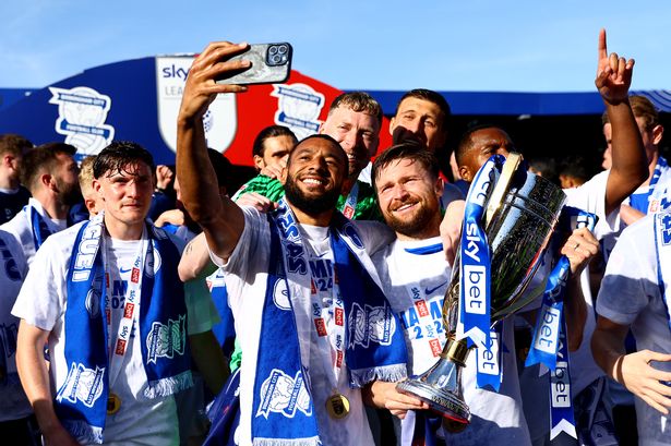Keshi Anderson takes a selfie as Birmingham City celebrate winning League One